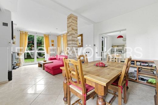 Villa in Fagnano Olona-Bergoro, Provincia di Varese