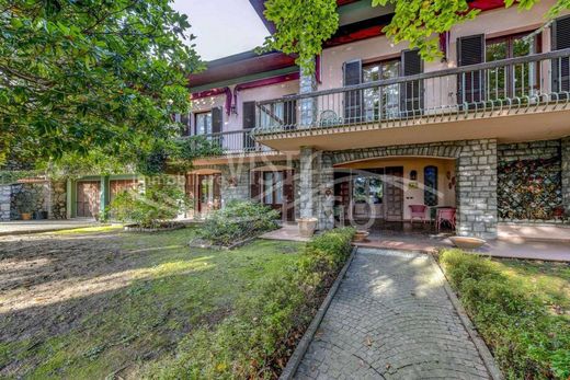 ﻓﻴﻼ ﻓﻲ Proserpio, Provincia di Como