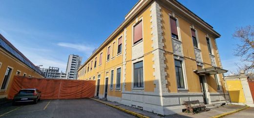 Office in Milan, Lombardy