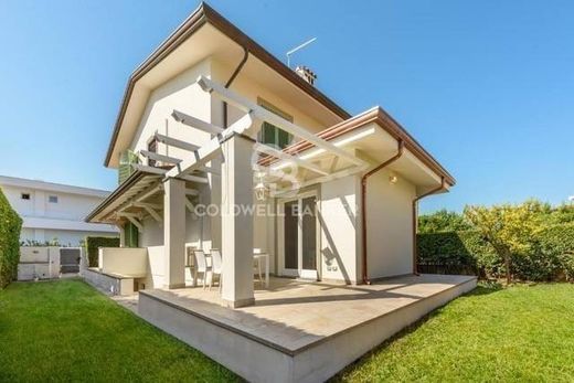 Villa in Forte dei Marmi, Provincia di Lucca