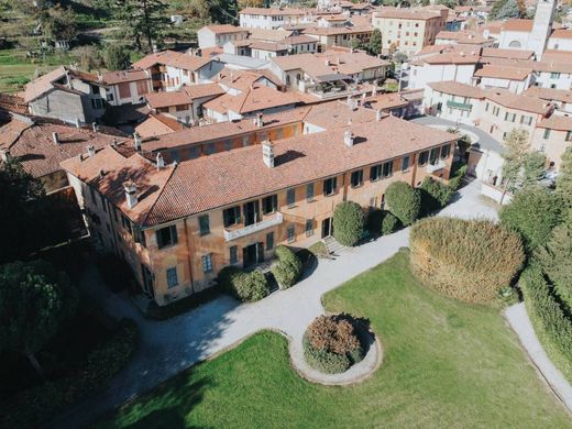 Villa Garlate, Lecco ilçesinde