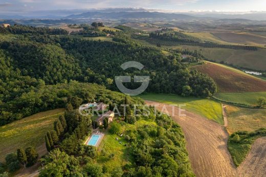 Köy evi Volterra, Pisa ilçesinde