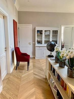 Apartment in Florence, Tuscany