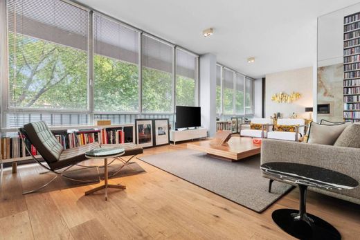 ミラノ, Città metropolitana di Milanoのアパートメント