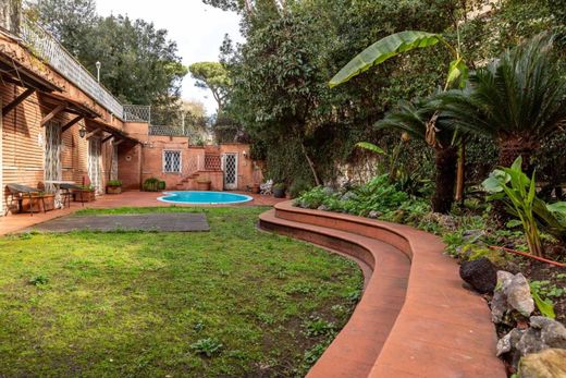 Villa in Rome, Latium