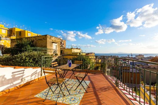 Villa Napoli, Napoli ilçesinde