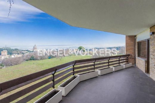 Apartment in Rome, Latium