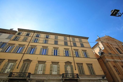 Appartement in Parma, Provincia di Parma