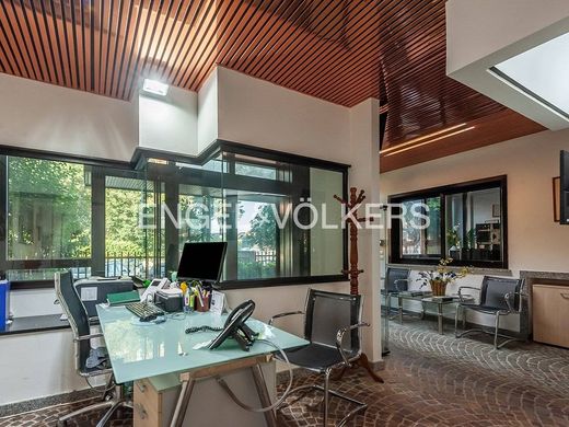 Office in Rome, Latium