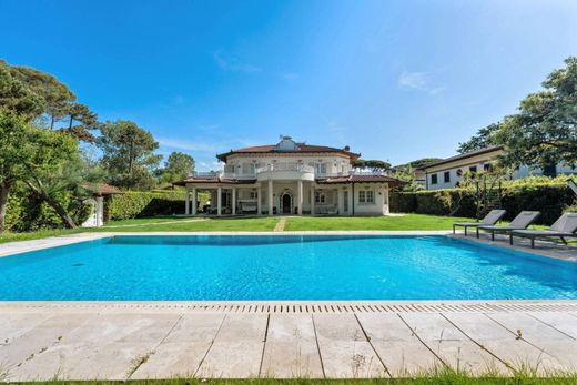 Villa à Forte dei Marmi, Lucques