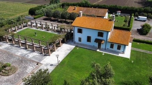 ‏בתי כפר ב  Pontinia, Provincia di Latina