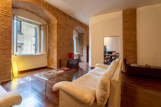 Apartamento - Siena, Provincia di Siena