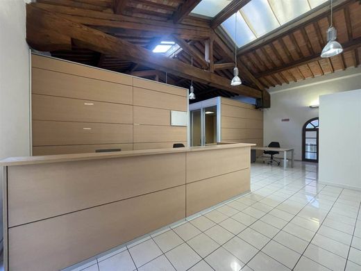 Biuro w Siena, Provincia di Siena