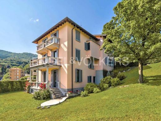 Villa in Sormano, Provincia di Como