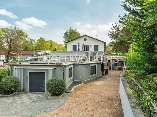 Complesso residenziale a Roma, Lazio