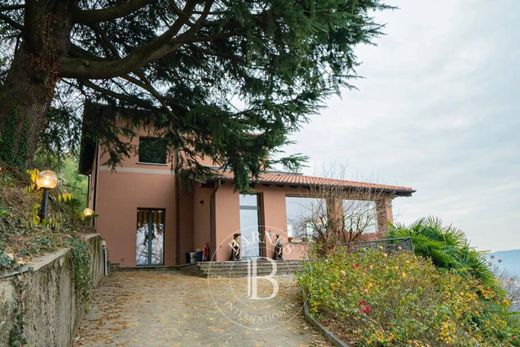 Villa en Tavernerio, Provincia di Como