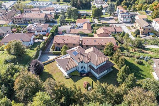 ‏וילה ב  Alzate Brianza, Provincia di Como