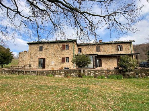 Landsitz in Castelnuovo di Val di Cecina, Province of Pisa