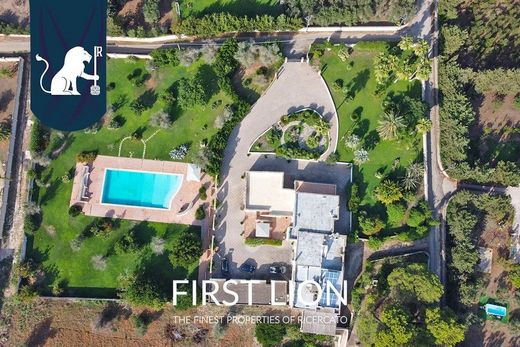 Villa - Lecce, Provincia di Lecce