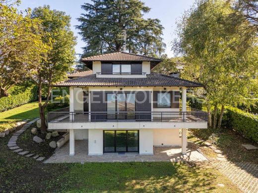 Willa w Ranco, Provincia di Varese