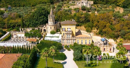 Villa en Cupra Marittima, Provincia di Ascoli Piceno