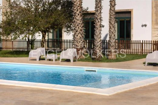 Villa en Vente à Carpignano Salentino