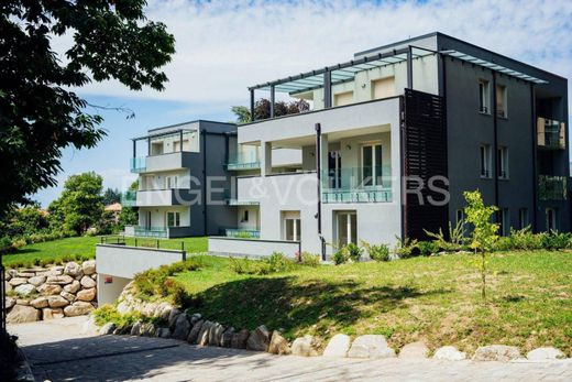 Apartamento - Varese, Provincia di Varese