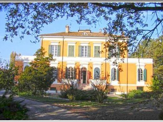 Villa a Reggio Emilia, Emilia-Romagna