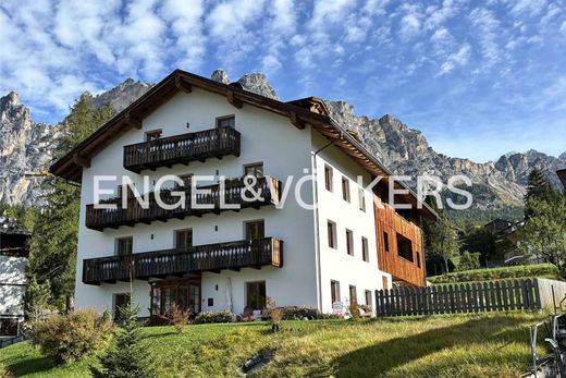 Apartament w Cortina d'Ampezzo, Provincia di Belluno