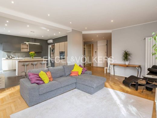 Appartamento a Como, Lombardia