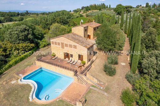 Country House in Montaione, Florence