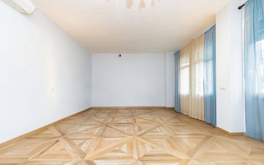 Apartment in Milan, Lombardy