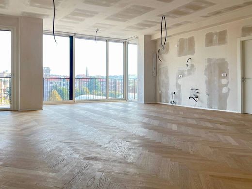 아파트 / 밀라노, Città metropolitana di Milano