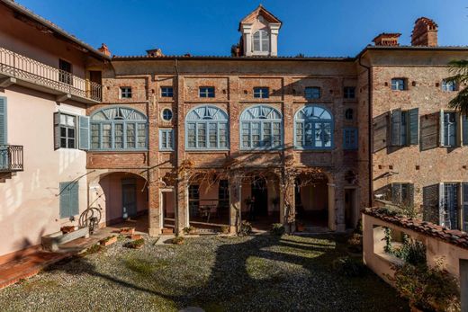 Villa in Romano Canavese, Turin