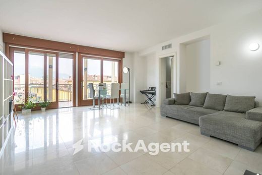 Appartamento a Bergamo, Lombardia