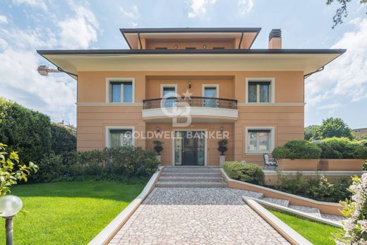 Villa te koop Pesaro