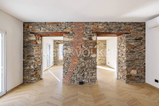 Villa in Luino, Provincia di Varese