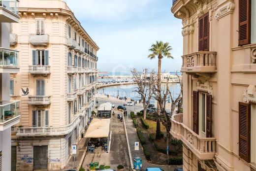 Διαμέρισμα σε Bari, Puglia