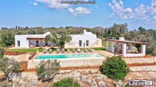 Cottage in Ostuni, Provincia di Brindisi