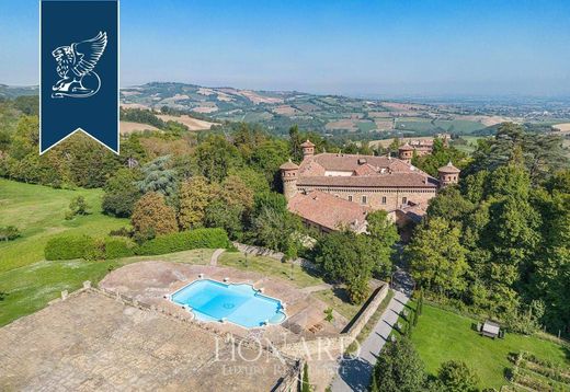 Castle in Gazzola, Provincia di Piacenza