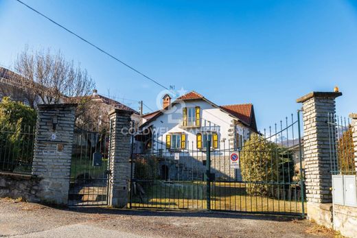Villa en Avigliana, Turín