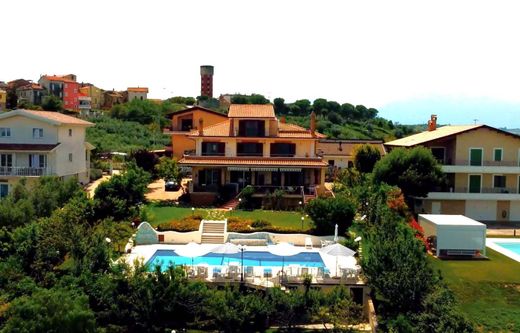 Villa in Controguerra, Provincia di Teramo
