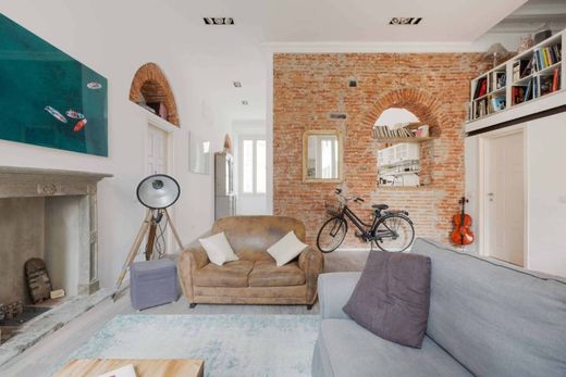 Apartment in Milan, Lombardy