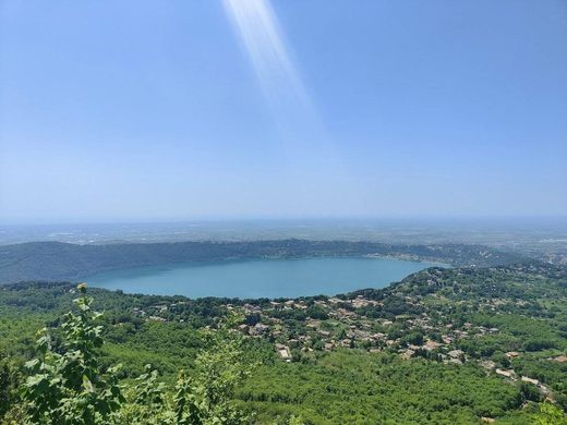 Rocca di Papa, ローマのヴィラ