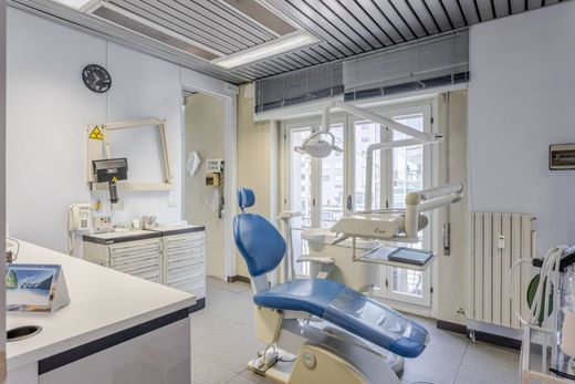 Ofis Milano, Milano ilçesinde