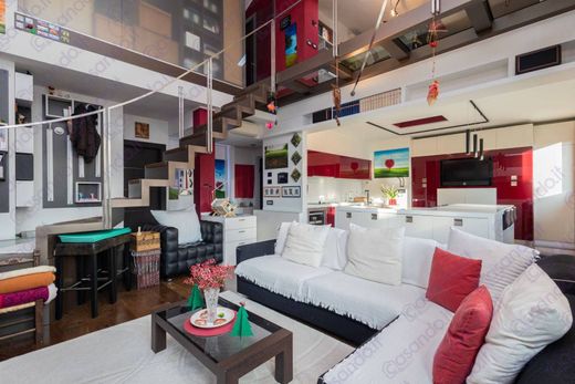 아파트 / 밀라노, Città metropolitana di Milano