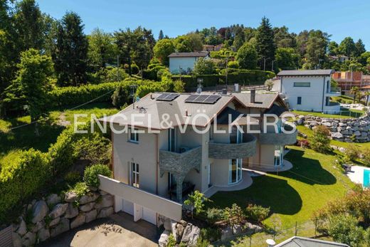 Villa in Bodio Lomnago, Provincia di Varese