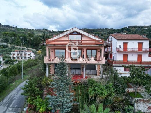 Villa en Agropoli, Provincia di Salerno