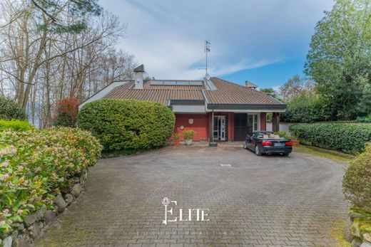 Villa en Ispra, Provincia di Varese