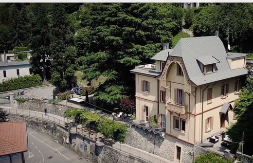 Villa in Brunate, Provincia di Como